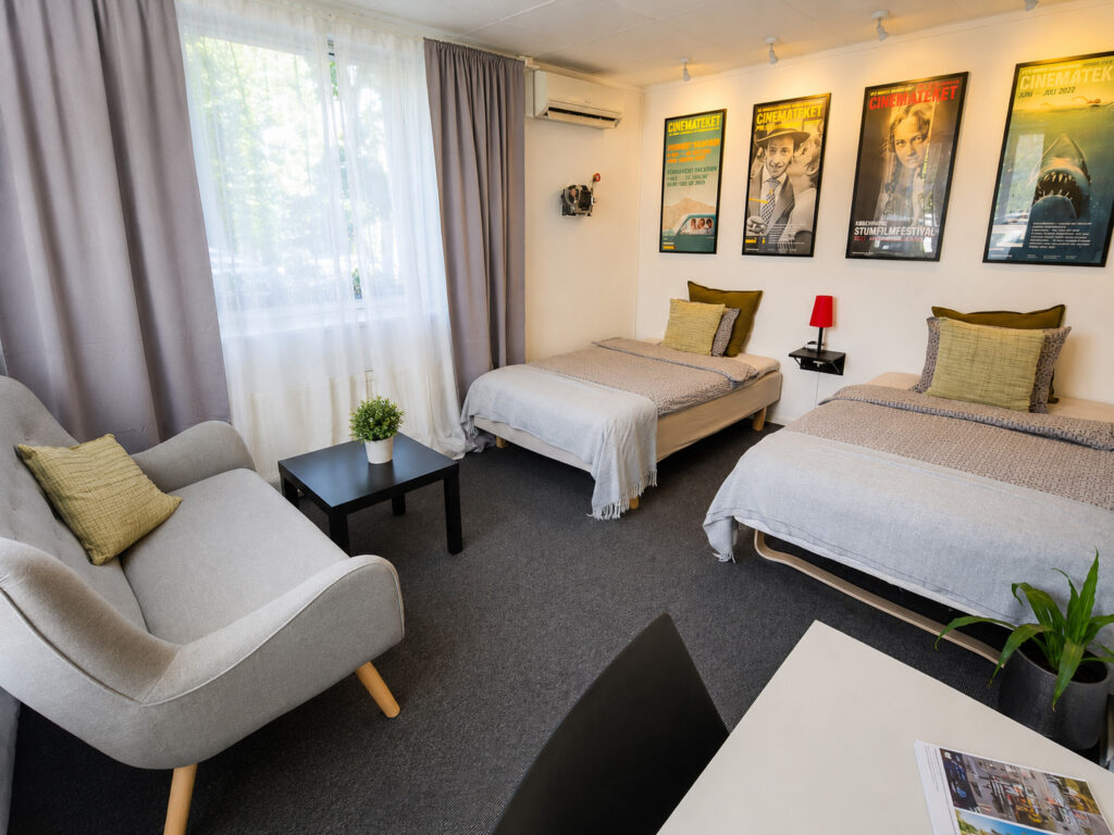 Room 4 with twin beds at Vintage Blue House Copenhagen